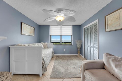 Condo in Jensen Beach, Florida, 2 bedrooms  № 1178278 - photo 25