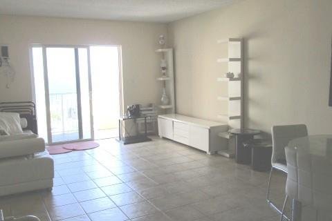 Condo in Fort Lauderdale, Florida, 2 bedrooms  № 1178329 - photo 15