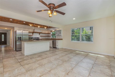 Villa ou maison à vendre à Sarasota, Floride: 5 chambres, 312.15 m2 № 1354719 - photo 13