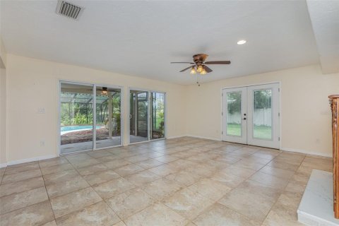 Villa ou maison à vendre à Sarasota, Floride: 5 chambres, 312.15 m2 № 1354719 - photo 8