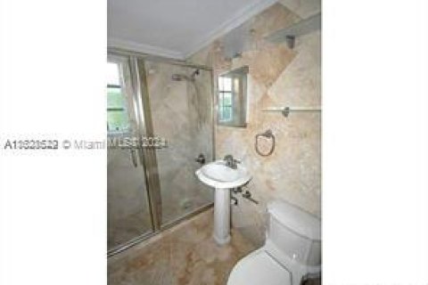 Condominio en venta en Miami Beach, Florida, 1 dormitorio, 66.89 m2 № 1282467 - foto 13