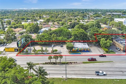 Immobilier commercial à vendre à Fort Lauderdale, Floride № 66189 - photo 4