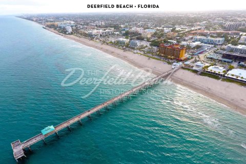 Copropriété à vendre à Deerfield Beach, Floride: 1 chambre, 67.63 m2 № 1189961 - photo 1