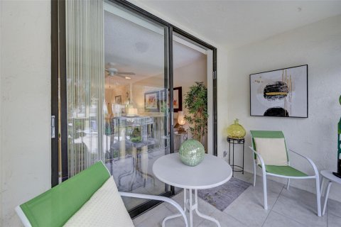 Condominio en venta en Deerfield Beach, Florida, 1 dormitorio, 67.63 m2 № 1189961 - foto 17