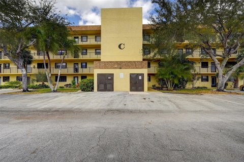 Copropriété à vendre à Deerfield Beach, Floride: 1 chambre, 67.63 m2 № 1189961 - photo 5