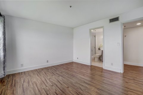 Copropriété à vendre à West Palm Beach, Floride: 2 chambres, 96.06 m2 № 1017107 - photo 15