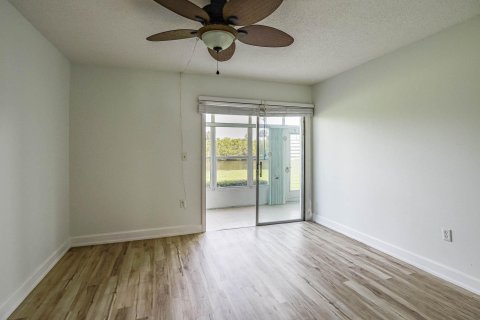 Copropriété à vendre à Vero Beach, Floride: 1 chambre, 64.57 m2 № 1217341 - photo 19