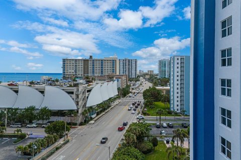 Copropriété à vendre à Pompano Beach, Floride: 2 chambres, 111.48 m2 № 1178323 - photo 2