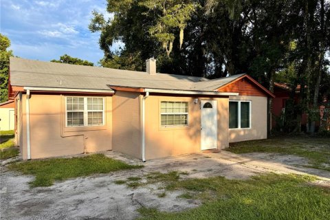 House in DeLand, Florida 2 bedrooms, 91.23 sq.m. № 1317819 - photo 2