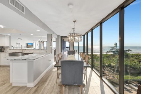 Copropriété à vendre à Hutchinson Island South, Floride: 3 chambres, 250.93 m2 № 1332581 - photo 14