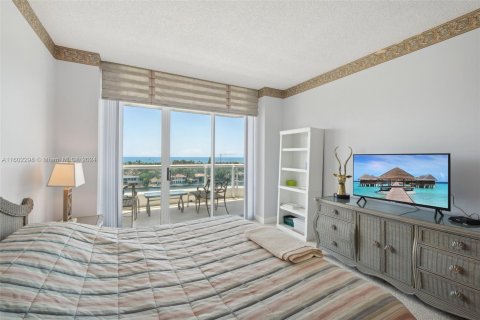 Copropriété à vendre à Aventura, Floride: 3 chambres, 245.26 m2 № 1221936 - photo 24