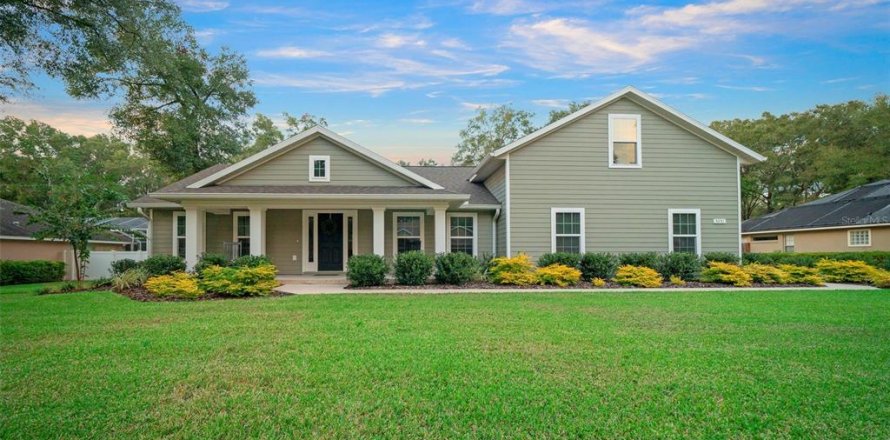 Villa ou maison à Ocala, Floride 3 chambres, 215.53 m2 № 1428847