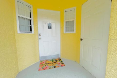 Touwnhouse à vendre à Kissimmee, Floride: 3 chambres, 118.64 m2 № 1378193 - photo 6