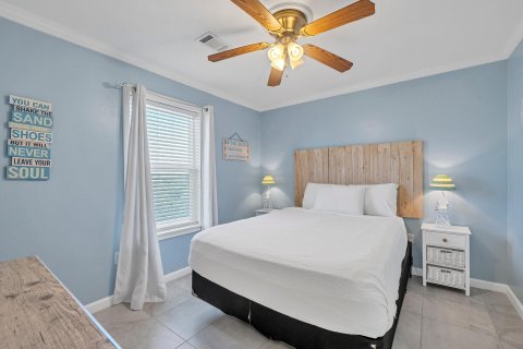 Condo in Destin, Florida, 3 bedrooms  № 560997 - photo 17