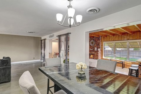 Casa en venta en Hollywood, Florida, 4 dormitorios, 183.57 m2 № 1160820 - foto 27