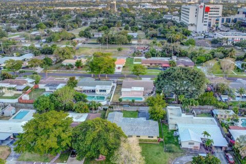 Casa en venta en Hollywood, Florida, 4 dormitorios, 183.57 m2 № 1160820 - foto 12