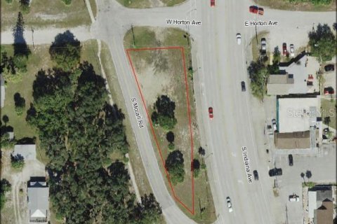 Terreno en venta en Englewood, Florida № 792513 - foto 1