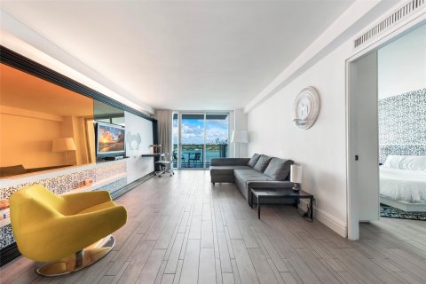 Copropriété à vendre à Miami Beach, Floride: 1 chambre, 64.66 m2 № 952453 - photo 17