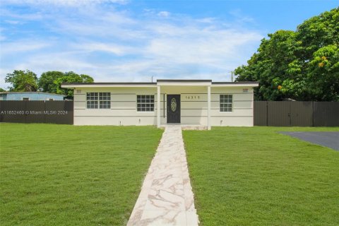 Casa en venta en Miami Gardens, Florida, 3 dormitorios, 106.65 m2 № 1347912 - foto 3