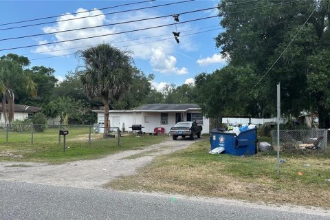 Villa ou maison à vendre à Tampa, Floride: 2 chambres, 68.56 m2 № 633717 - photo 4