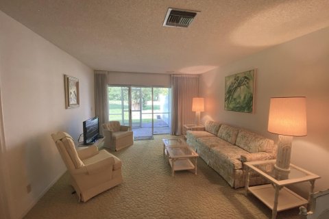 Condo in Delray Beach, Florida, 2 bedrooms  № 1092800 - photo 20