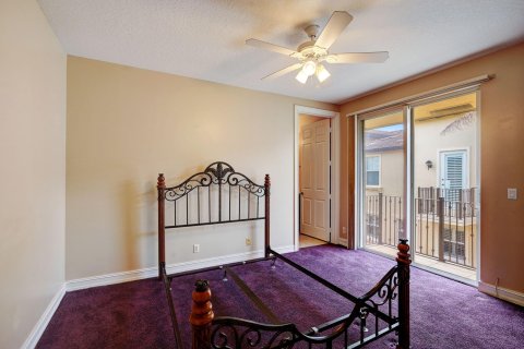 Touwnhouse à vendre à Pompano Beach, Floride: 3 chambres, 248.05 m2 № 1139463 - photo 10