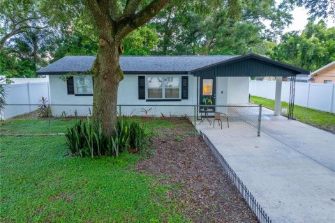 Villa ou maison à vendre à Zephyrhills, Floride: 3 chambres, 103.31 m2 № 1340876 - photo 1