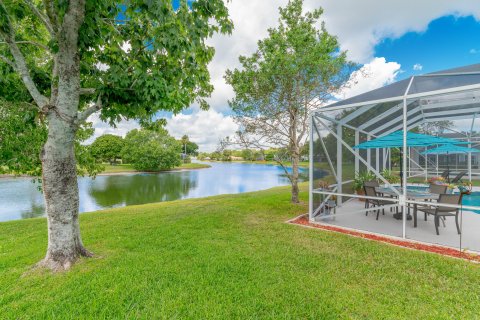 Casa en venta en Palm City, Florida, 3 dormitorios, 214.88 m2 № 1223696 - foto 1