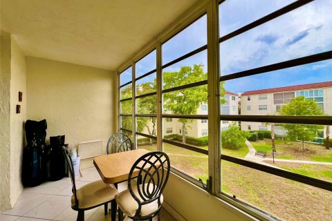 Copropriété à vendre à Lauderdale Lakes, Floride: 1 chambre, 69.49 m2 № 1223659 - photo 25