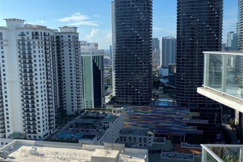 Condo in Miami, Florida  № 1348175 - photo 8