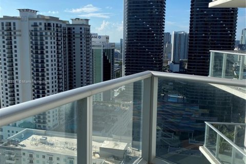 Condo in Miami, Florida  № 1348175 - photo 9