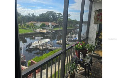 Copropriété à vendre à Port Richey, Floride: 2 chambres, 95.22 m2 № 1325023 - photo 13