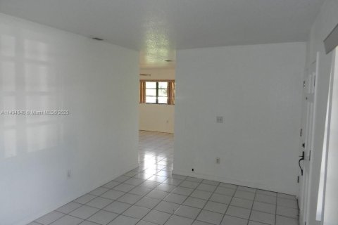 House in Homestead, Florida 4 bedrooms, 229.38 sq.m. № 865968 - photo 16