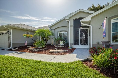 Villa ou maison à vendre à San Antonio, Floride: 3 chambres, 191.19 m2 № 1298129 - photo 2