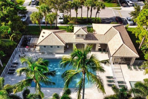 Townhouse in Jupiter, Florida 3 bedrooms, 144.83 sq.m. № 1179771 - photo 8