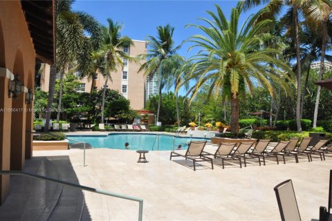 Condo in Aventura, Florida, 1 bedroom  № 1092440 - photo 8