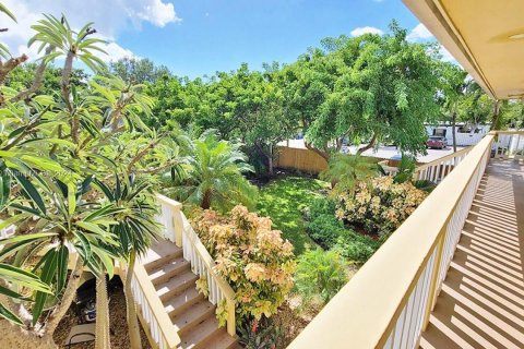 Copropriété à vendre à Fort Lauderdale, Floride: 2 chambres, 62.71 m2 № 1384035 - photo 3