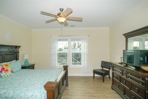 Casa en venta en Marathon, Florida, 4 dormitorios, 175.4 m2 № 1011057 - foto 9