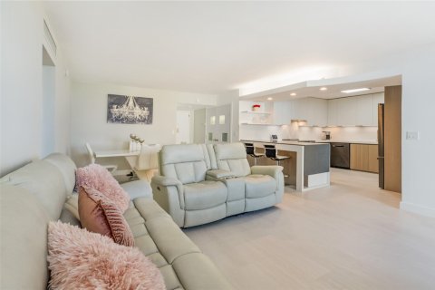 Condominio en venta en Hollywood, Florida, 2 dormitorios, 106.19 m2 № 830578 - foto 19