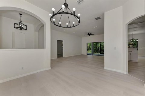 Casa en venta en North Port, Florida, 3 dormitorios, 171.31 m2 № 1110112 - foto 14