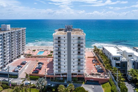 Condo in Highland Beach, Florida, 2 bedrooms  № 1159684 - photo 18