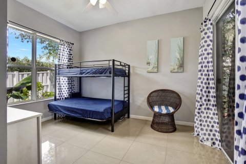 House in Miramar, Florida 6 bedrooms, 292.55 sq.m. № 1159644 - photo 30