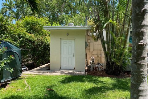 House in Key Biscayne, Florida 4 bedrooms, 162.95 sq.m. № 1136152 - photo 30