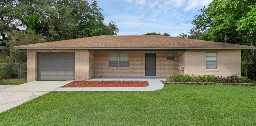 Villa ou maison à Winter Haven, Floride 3 chambres, 115.94 m2 № 1371103