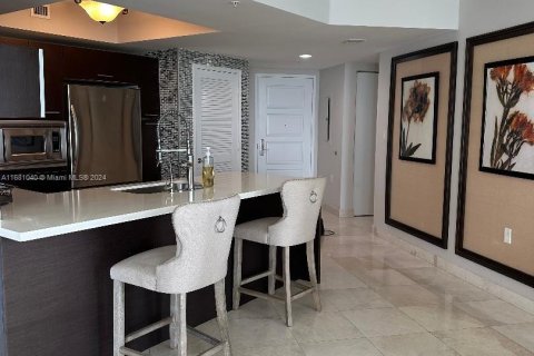 Condo in Sunny Isles Beach, Florida, 3 bedrooms  № 1417236 - photo 17