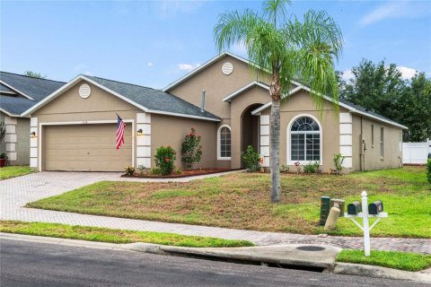 House in Davenport, Florida 3 bedrooms, 172.05 sq.m. № 1261002 - photo 1