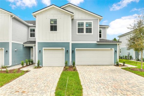 House in SILVER LANDING in Saint Augustine, Florida 3 bedrooms, 129.69 sq.m. № 233930 - photo 2