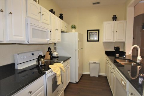 Condo in Kissimmee, Florida, 2 bedrooms  № 1297201 - photo 2