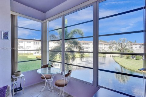 Condominio en venta en Lauderdale Lakes, Florida, 1 dormitorio, 63.55 m2 № 1000236 - foto 7