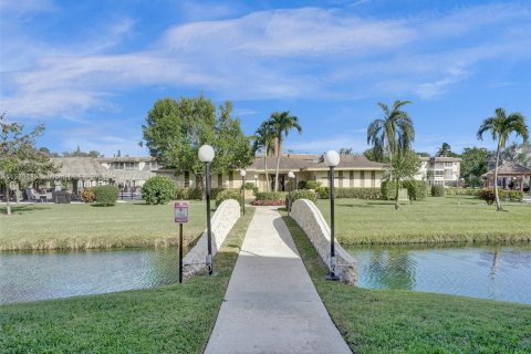 Condominio en venta en Lauderdale Lakes, Florida, 1 dormitorio, 63.55 m2 № 1000236 - foto 17